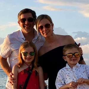 Meet your Posher, Cara